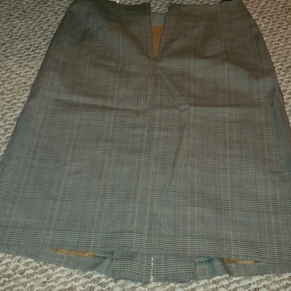 - gerard darel  brown plaid lined A line ski…