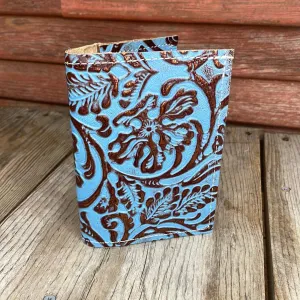 186 Passport Cover - No Hide w/ Blue Bonnet Tool