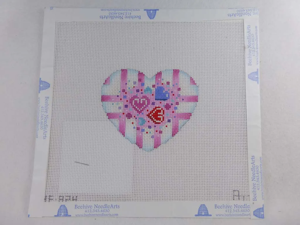 Associated Talents HE824 Striped Scattered Hearts