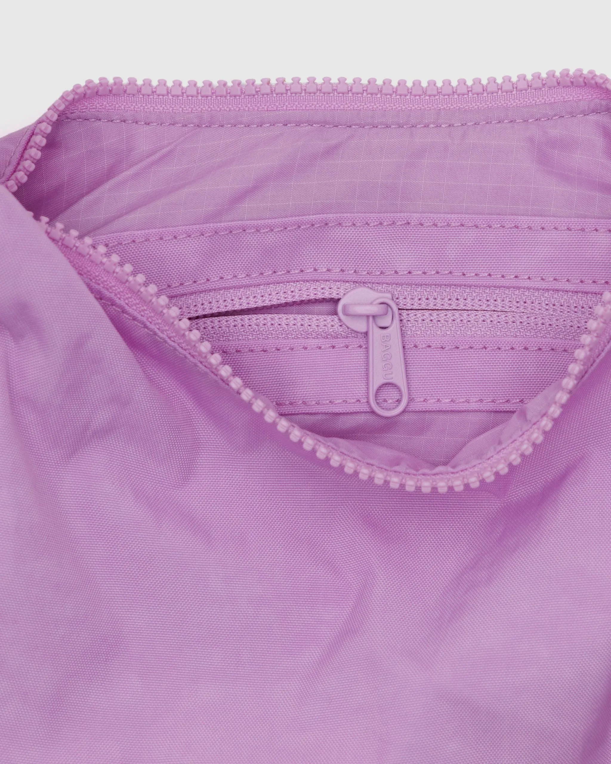 Baggu Small Nylon Crescent Bag - Peony