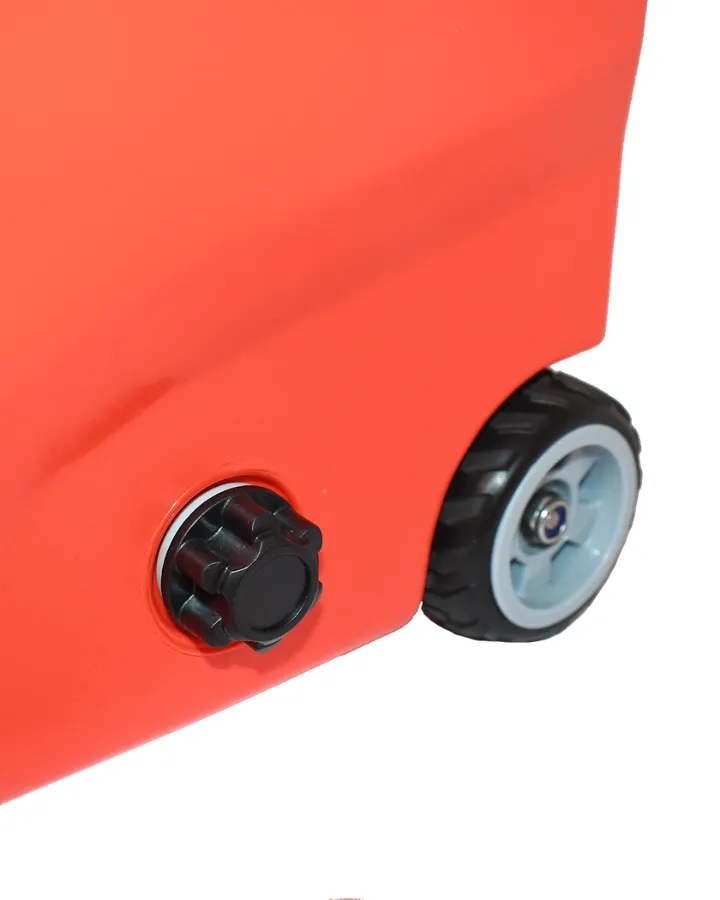 BlackWolf 35 Rolling Cooler