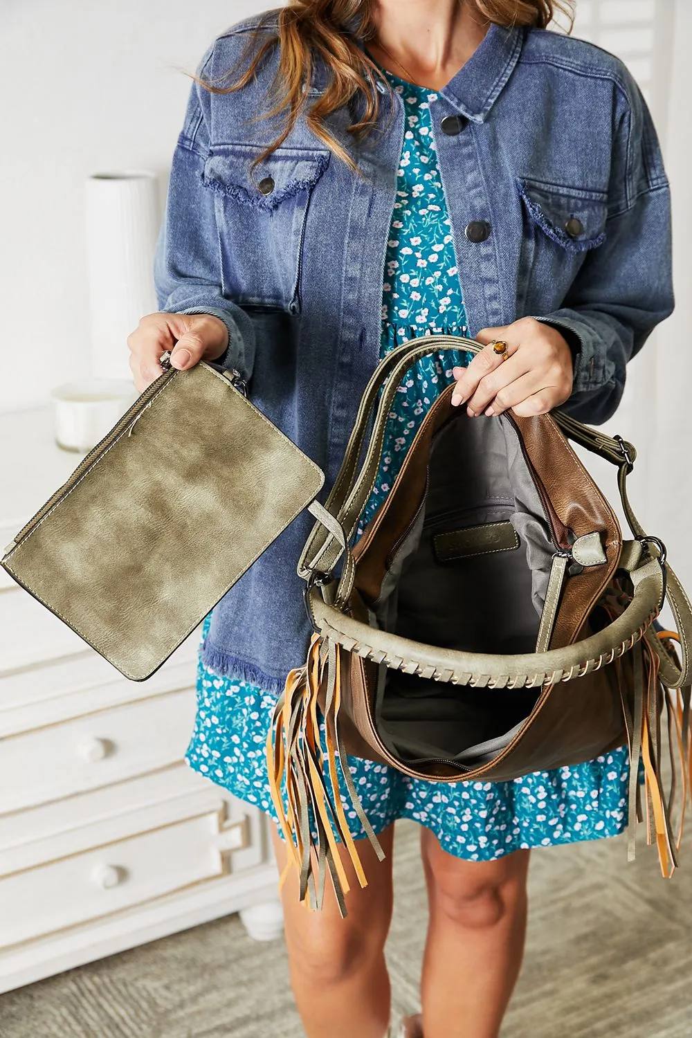 BOHO FRINGE SHOULDER BAG