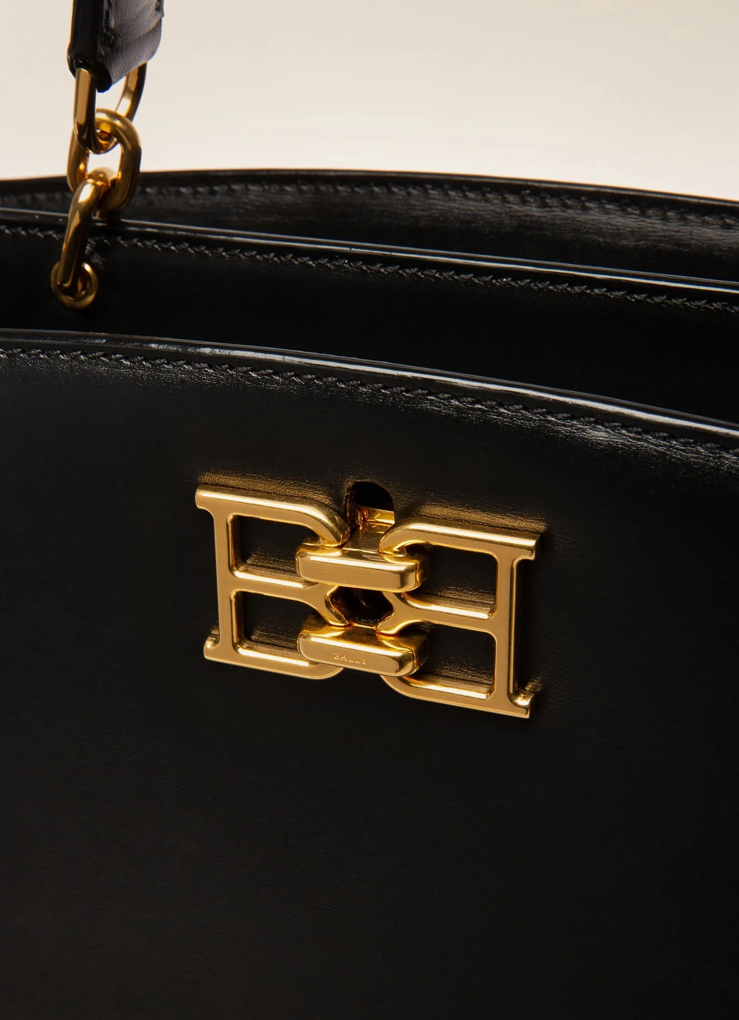 Bonnye - Top Handle Bag