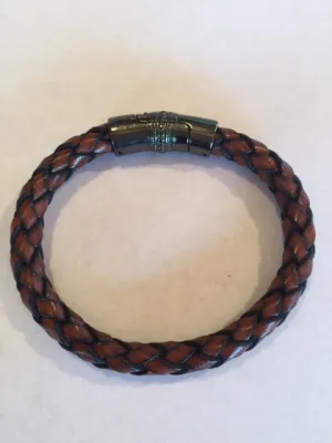 Braided leather bracelet
