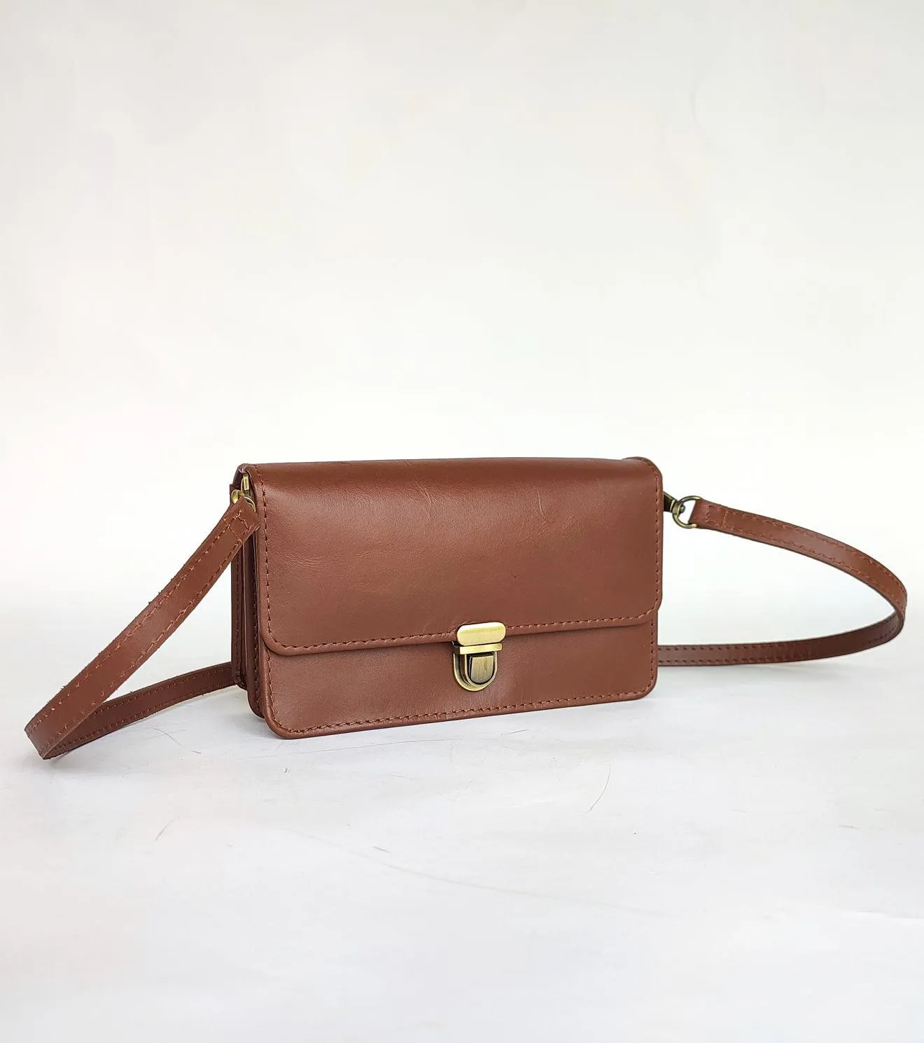 Bruno crossbody