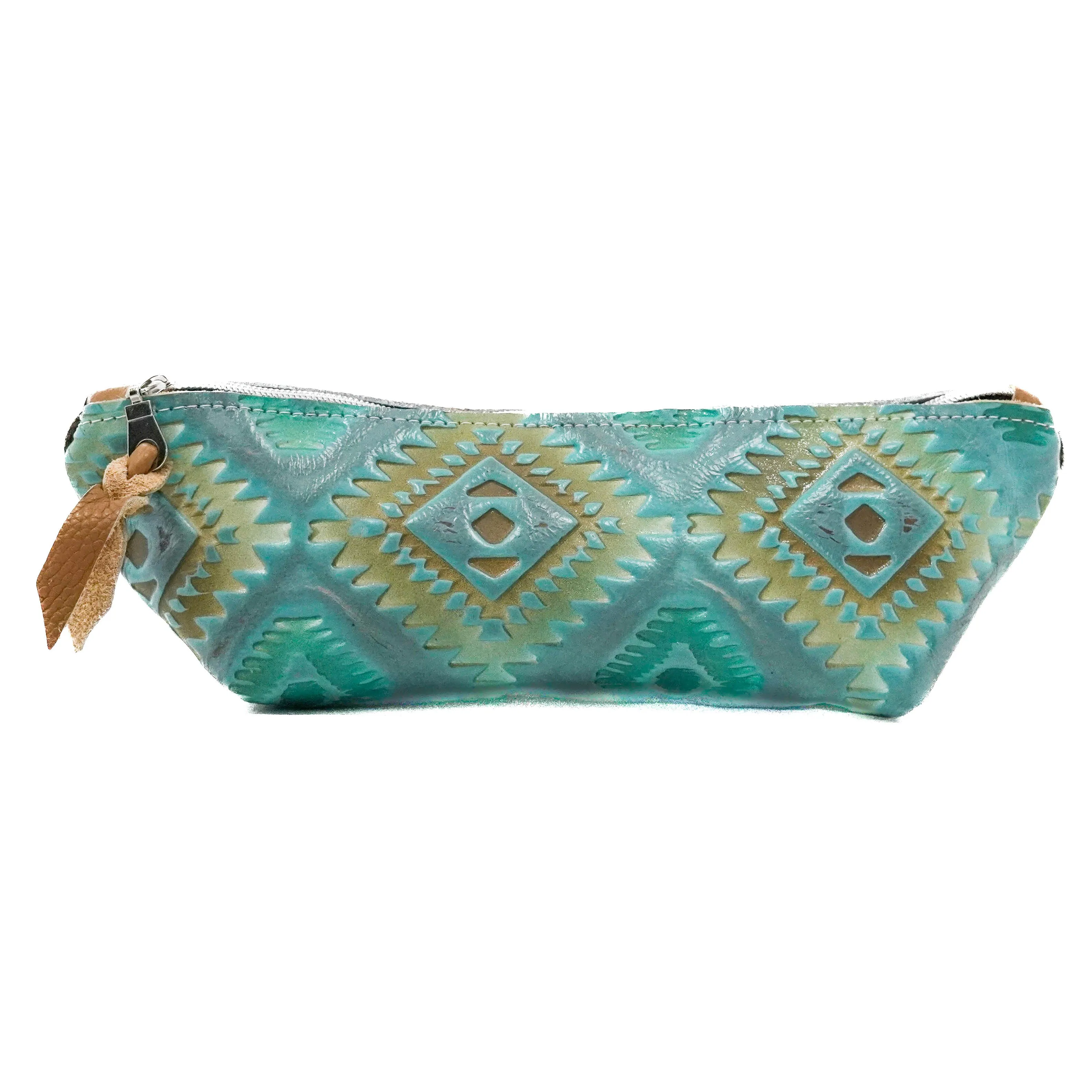 Buckle Bunny - Brindle w/ Canyon Aztec