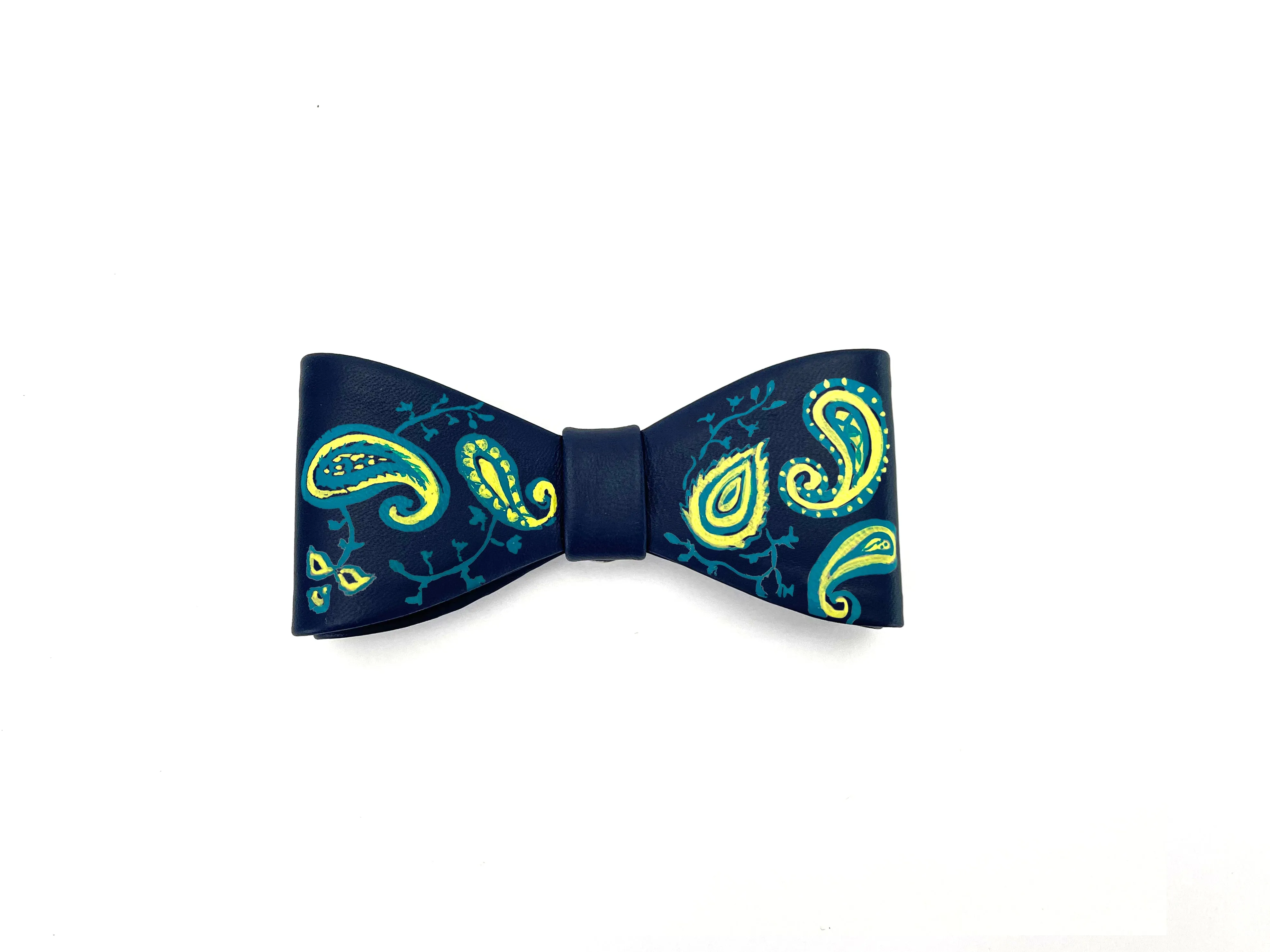 Capri Bow