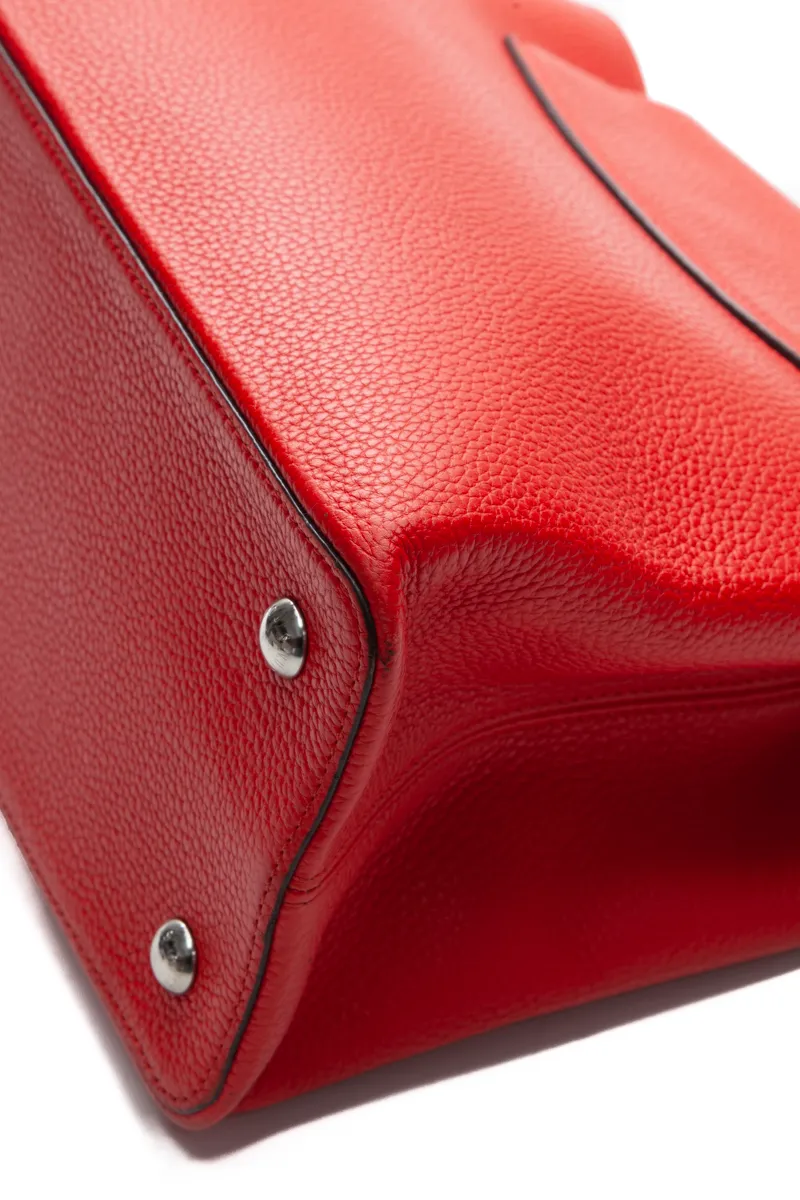 Capucines MM Bag