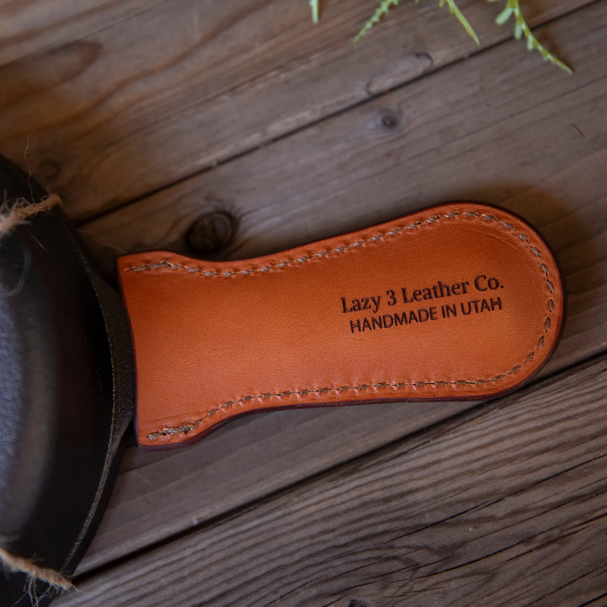 Cast Iron Skillet Leather Handle Cover Gift Set
