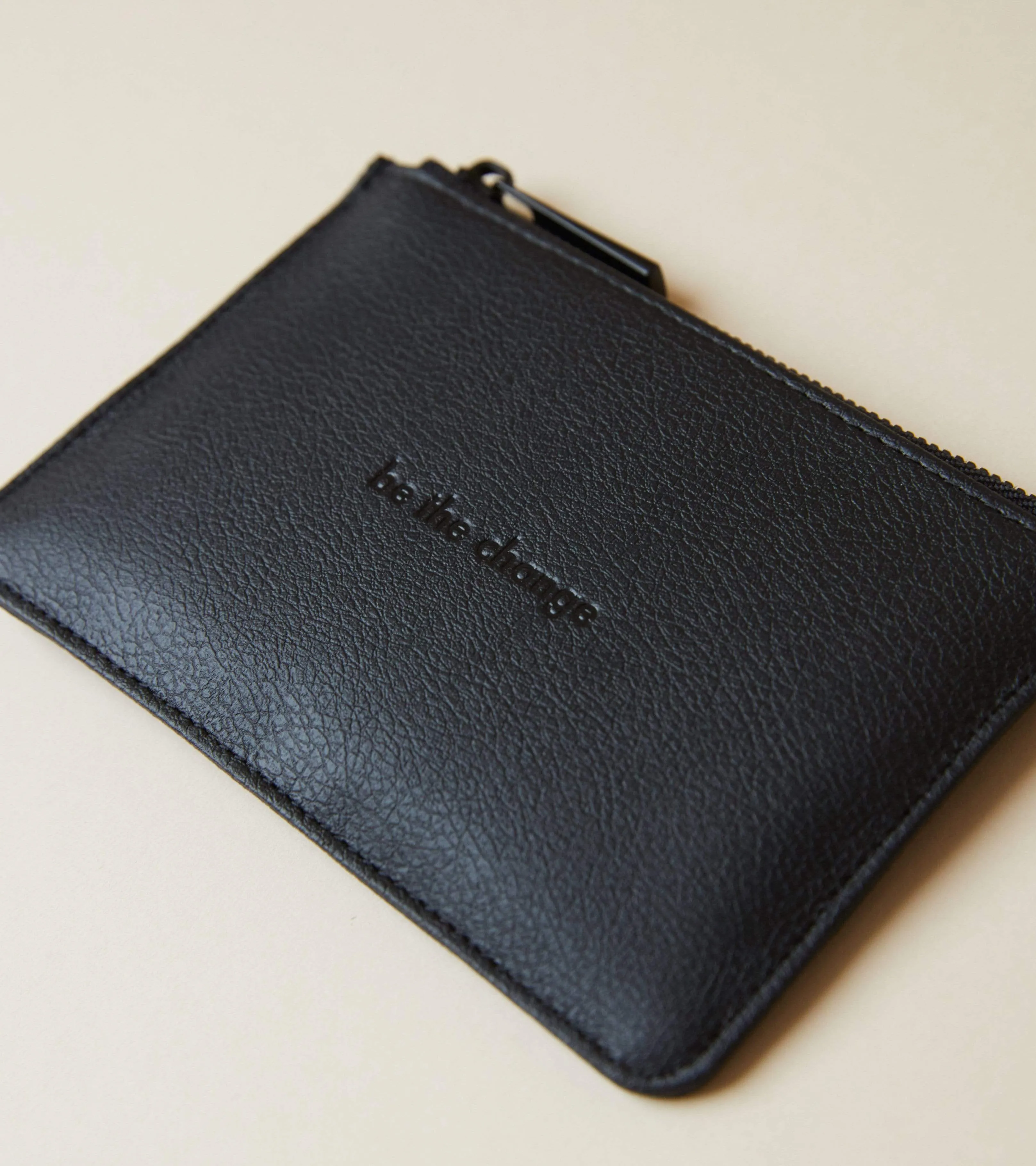 Classic Essentials Apple Leather Vegan Card Pouch | Black