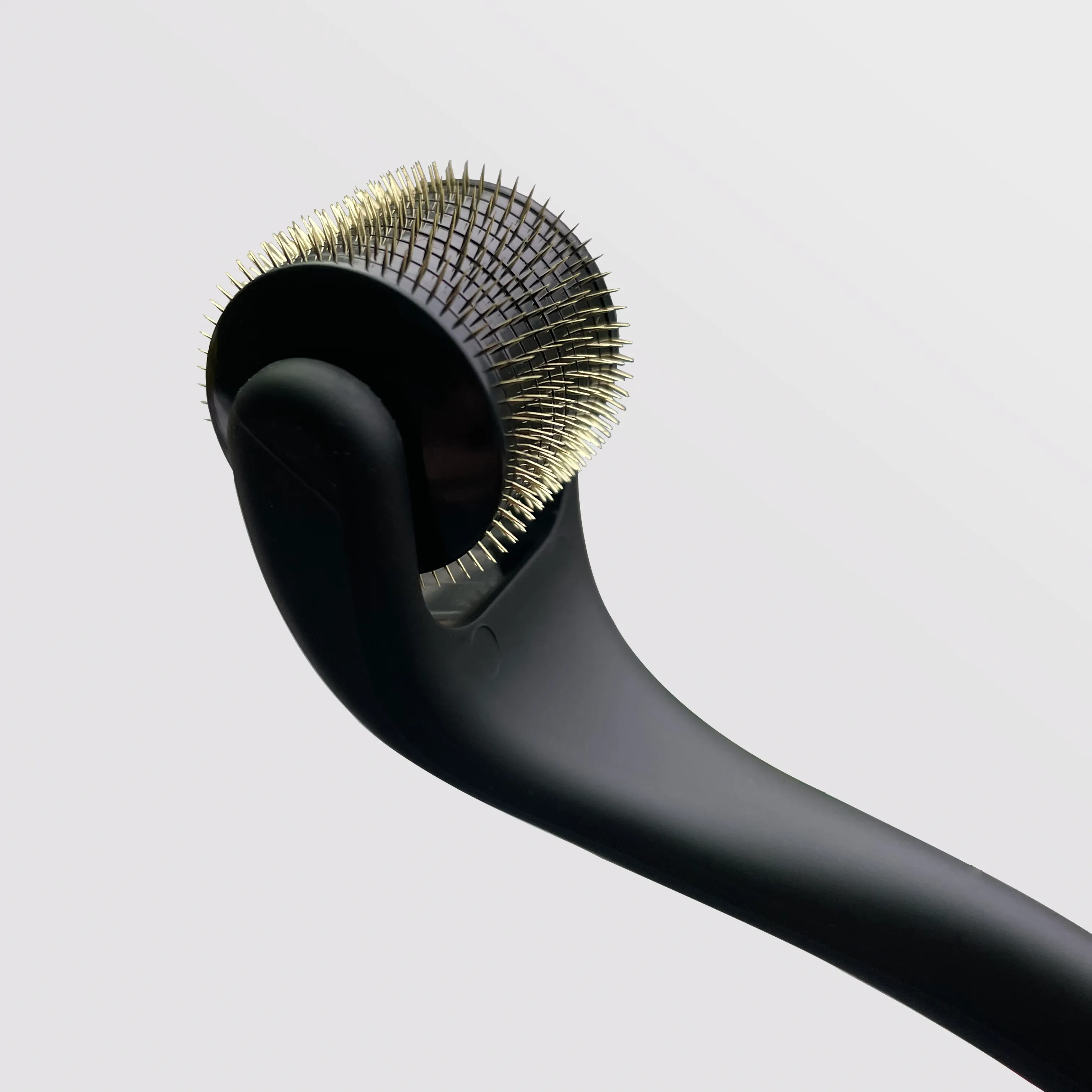 Dēplux Microneedling Tool