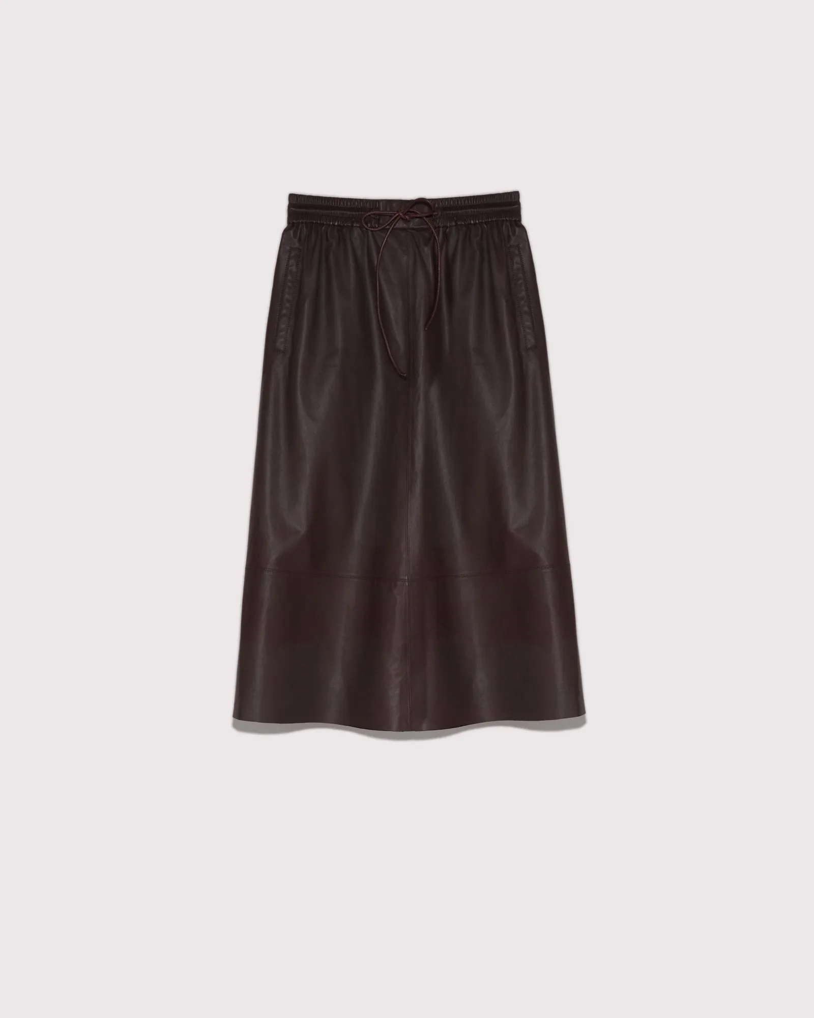 Flared skirt in lamb leather