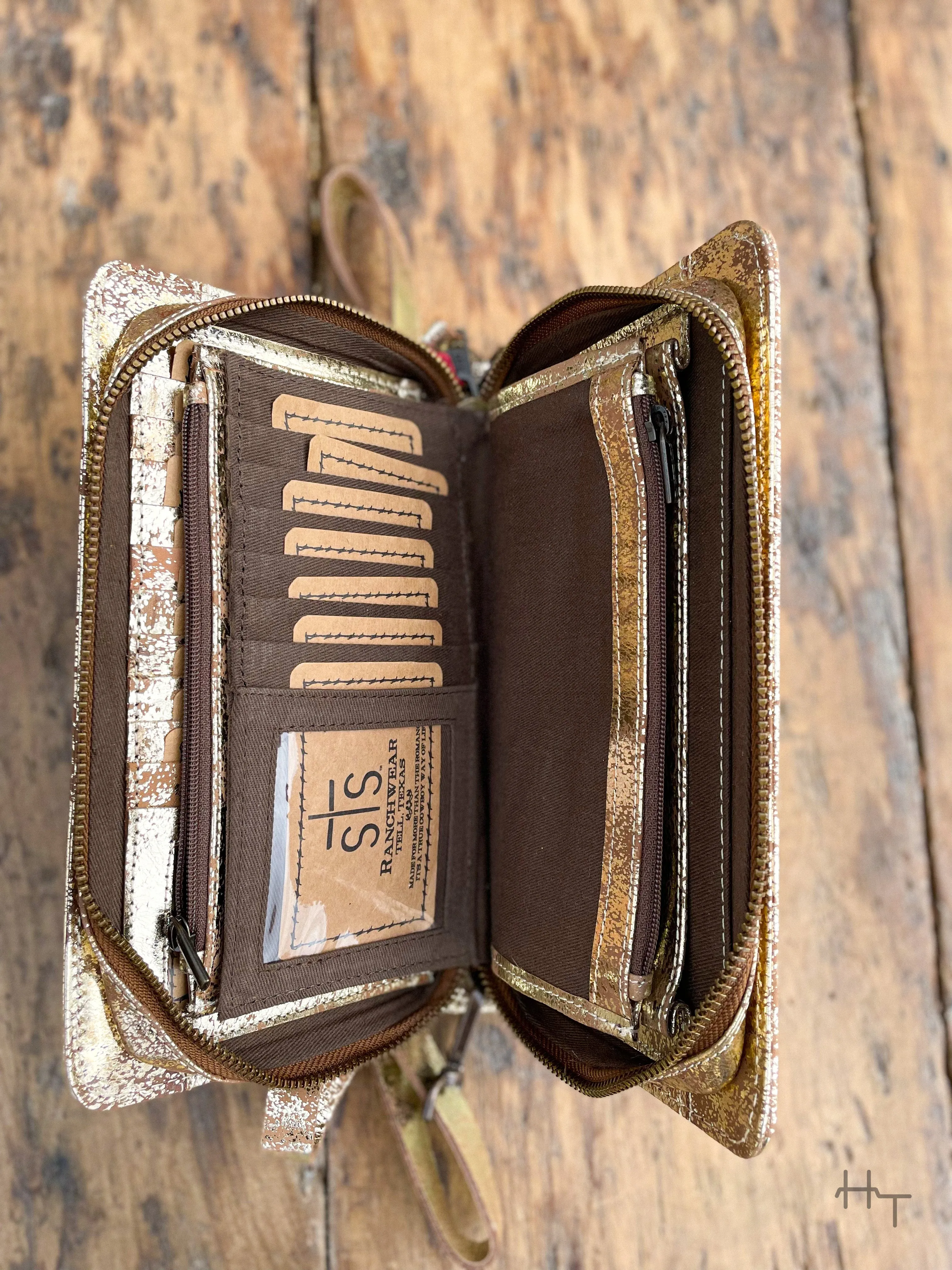 Flaxen Roan Evie Organizer