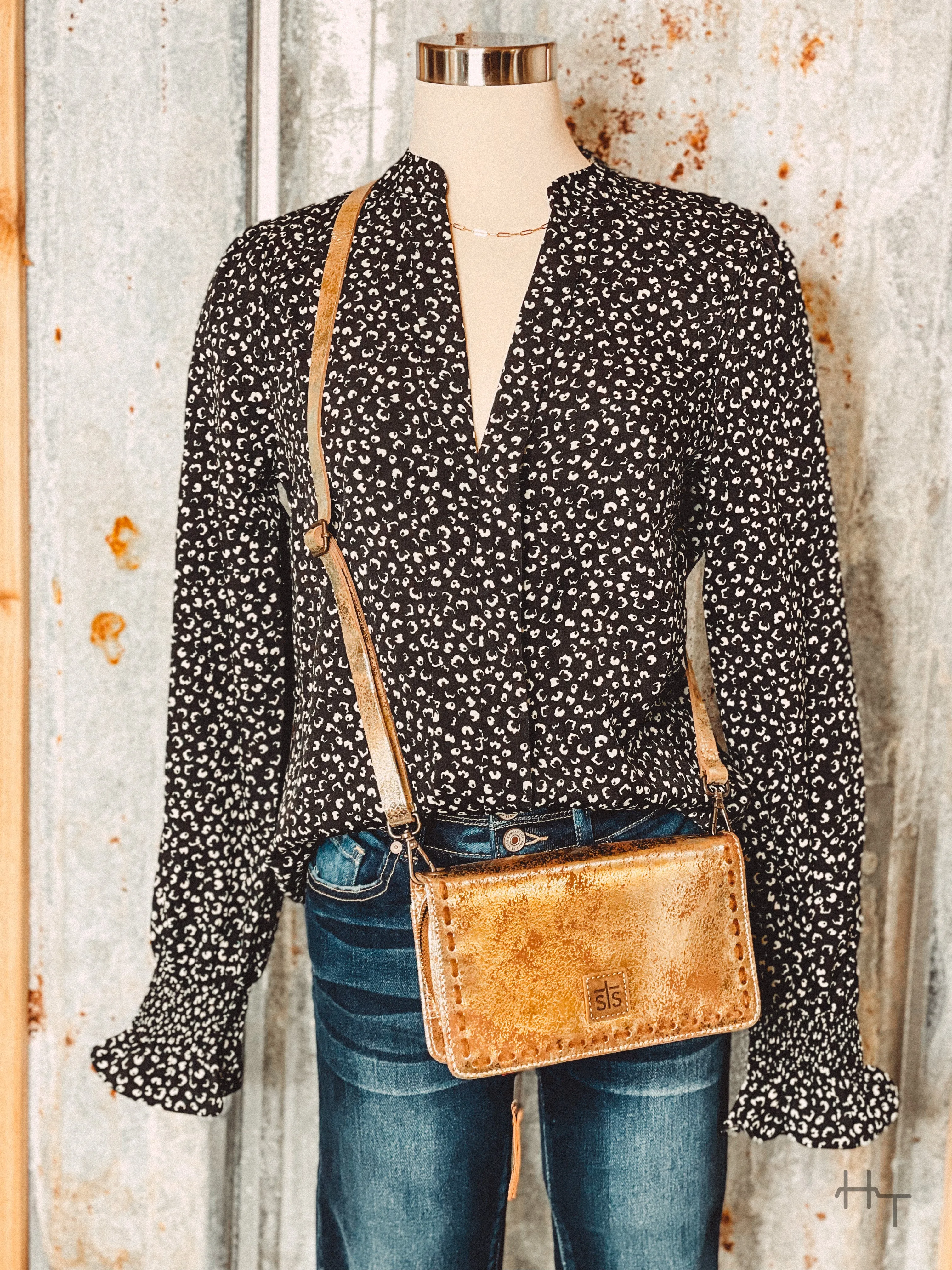Flaxen Roan Evie Organizer