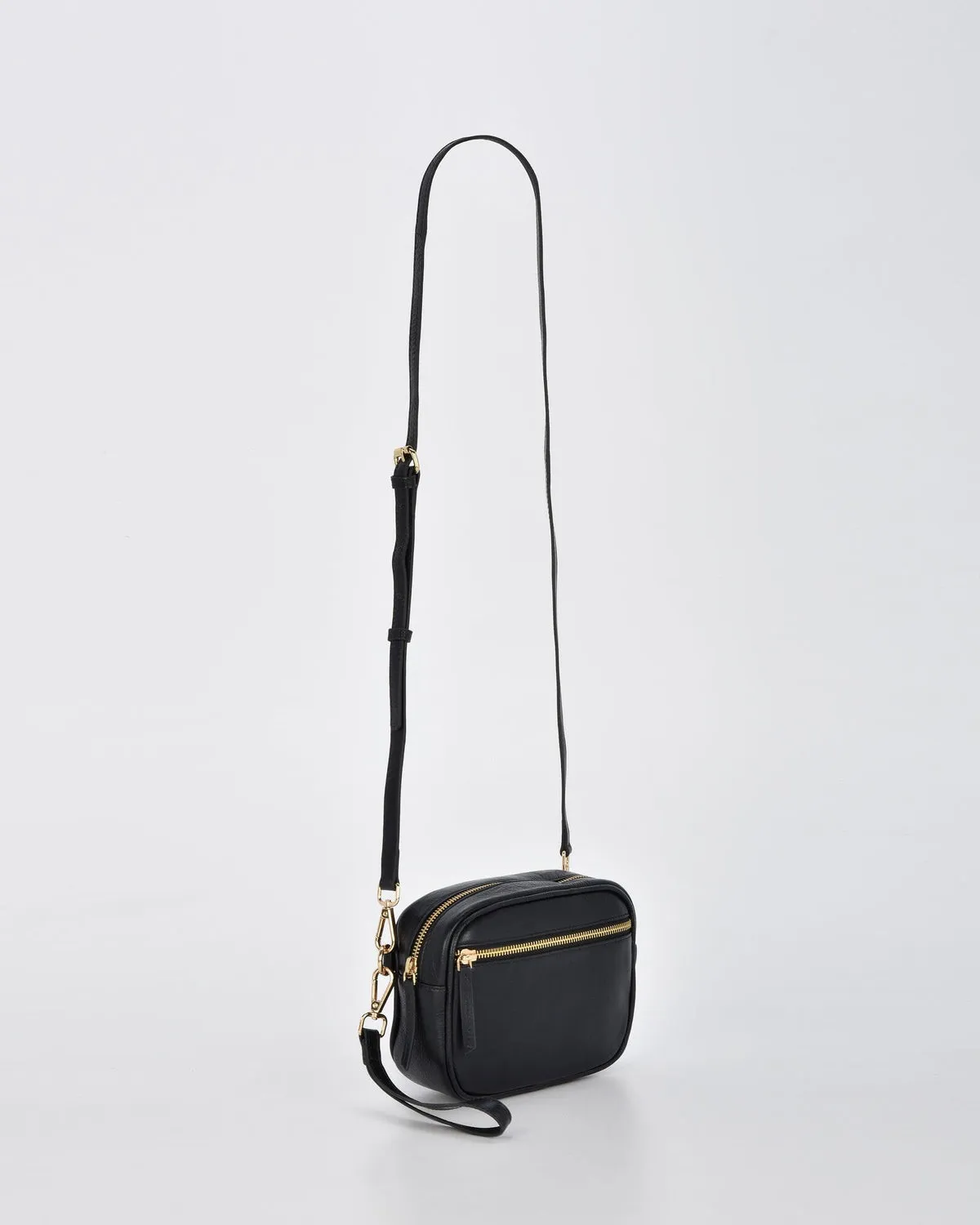 GABEE: AURORA METALLIC LEATHER X/BODY BAG - BLACK