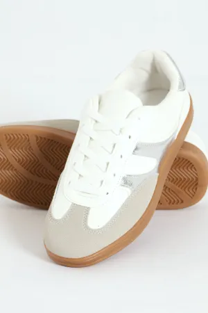 Girls Gum Sole Sneaker - White/Silver