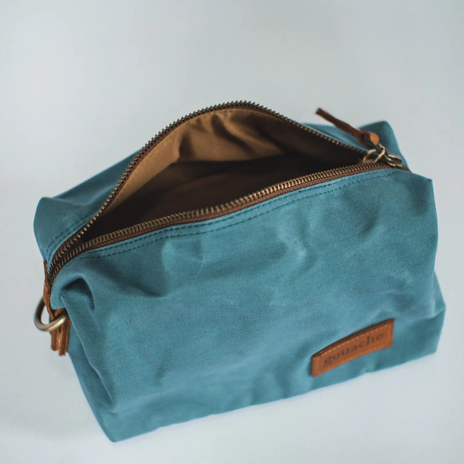Gouache Sweeney Waxed Canvas Dopp Kit