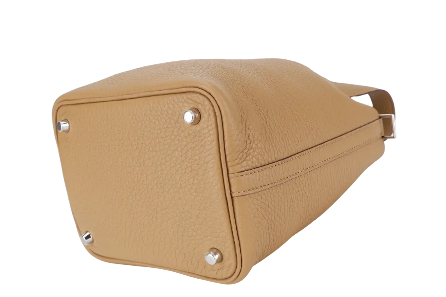 HERMES PICOTIN 18 BEIGE DE WEIMAR CLEMENCE LEATHER GOLD HARDWARE STAMP B (YEAR 2023) WITH DUST COVER, LOCK&KEYS AND BOX