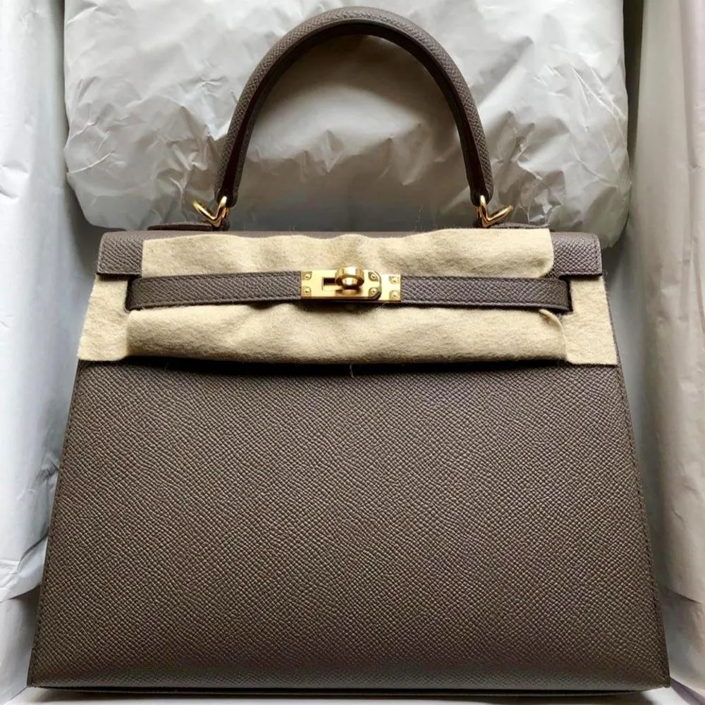 Hermès Kelly 25 Gris Etain Sellier Epsom Gold Hardware GHW