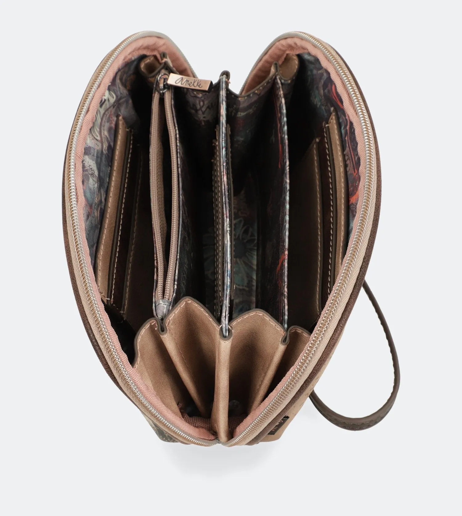 Ixchel toiletry bag with a zip