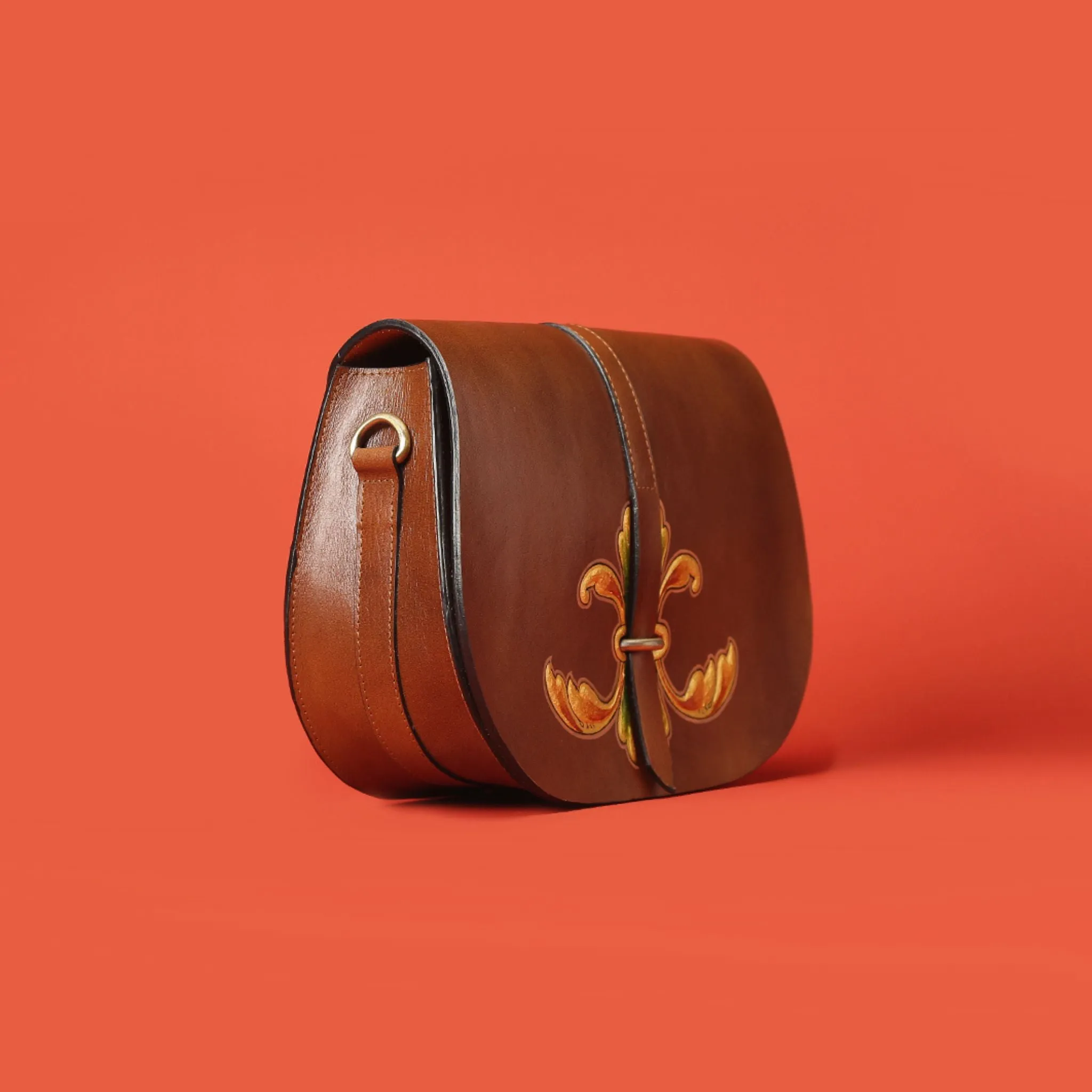 “Jahan” SADDLE SLING – Tan
