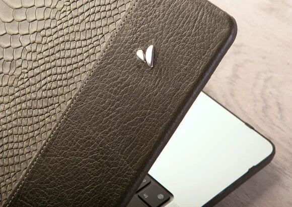 Kobra MacBook Pro 14” M4 Leather Suit (2024)