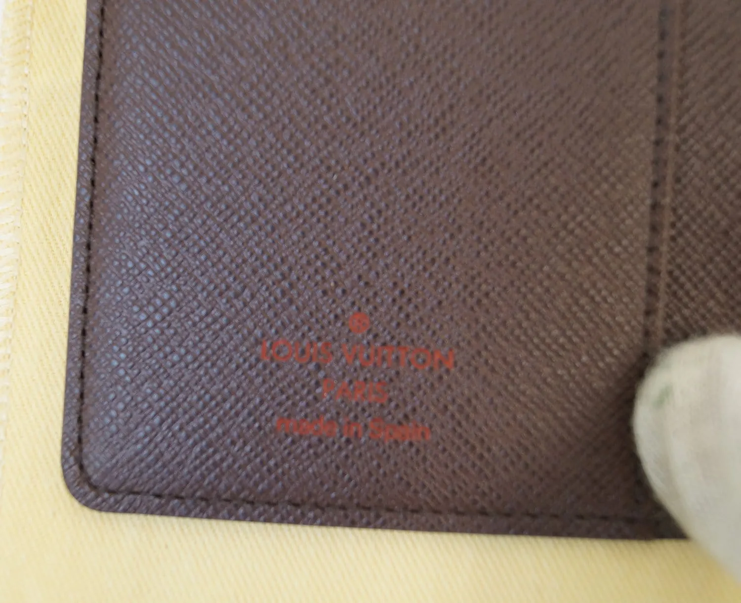 LOUIS VUITTON Damier Ebene Agenda PM Day Planner Cover