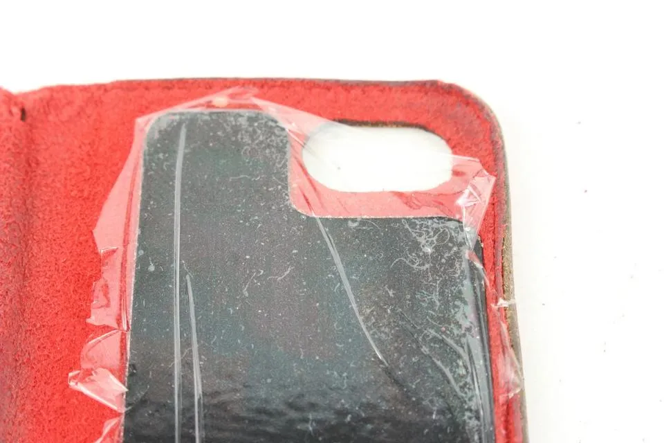 Louis Vuitton Supreme Red Epi Leather iPhone 7 Folio Case 7lv721