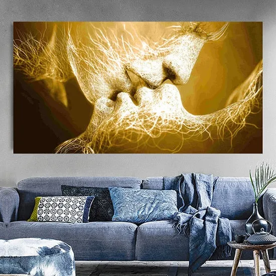 Love Kiss Canvas