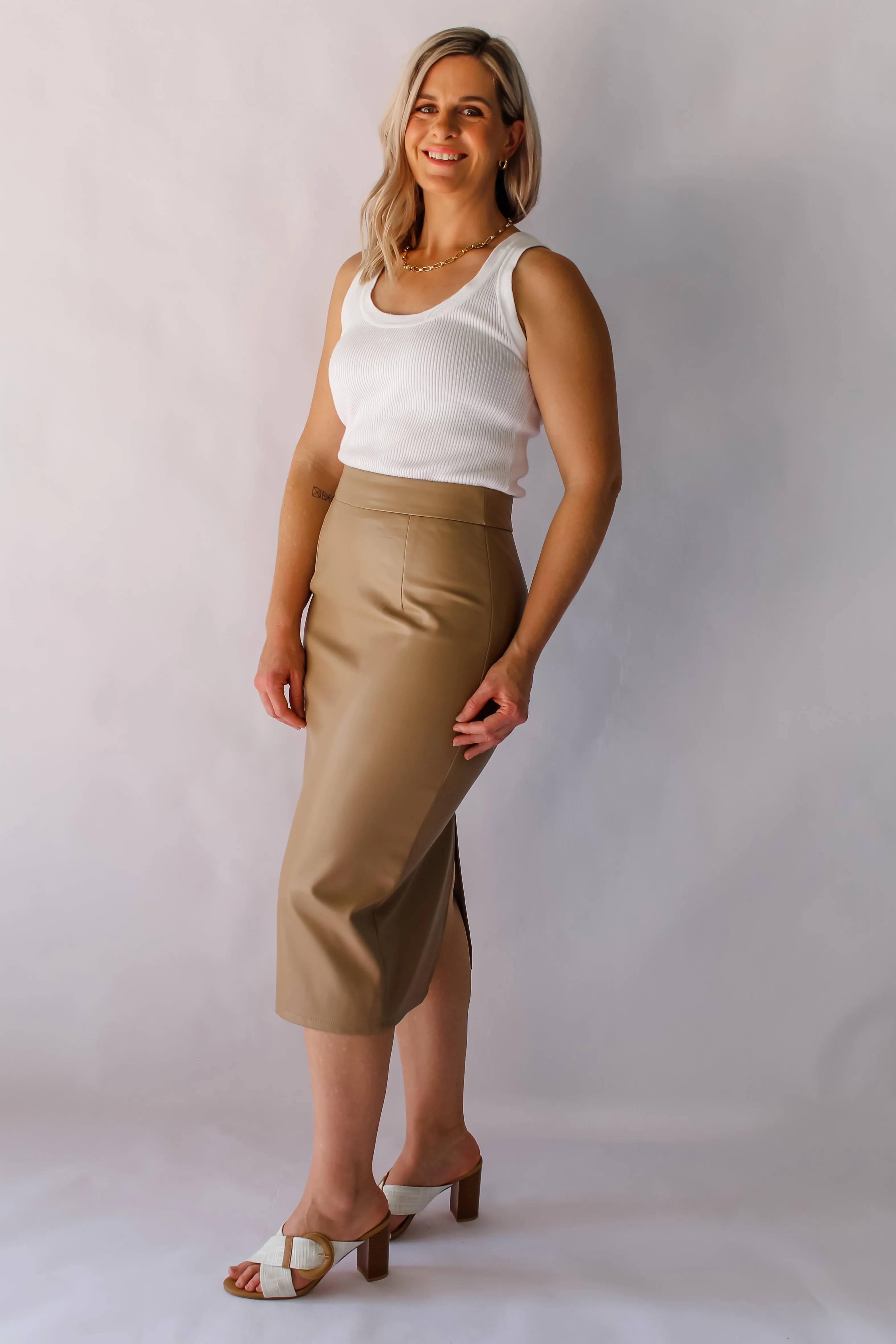 MADDISON SKIRT - TAN