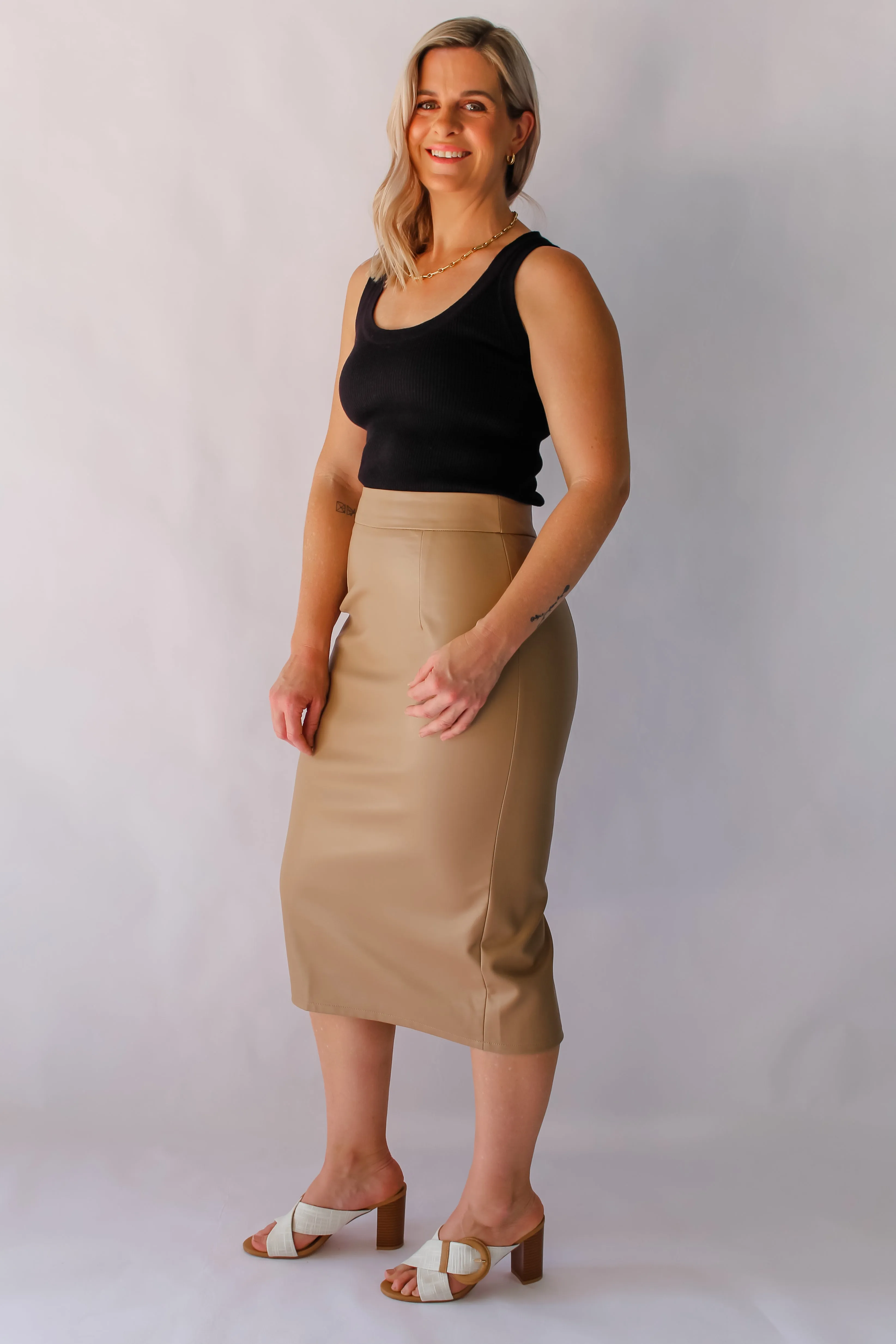 MADDISON SKIRT - TAN