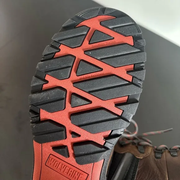 Men’s Wolverine Leather Waterproof Oil and Slip Resistant Hiking boot