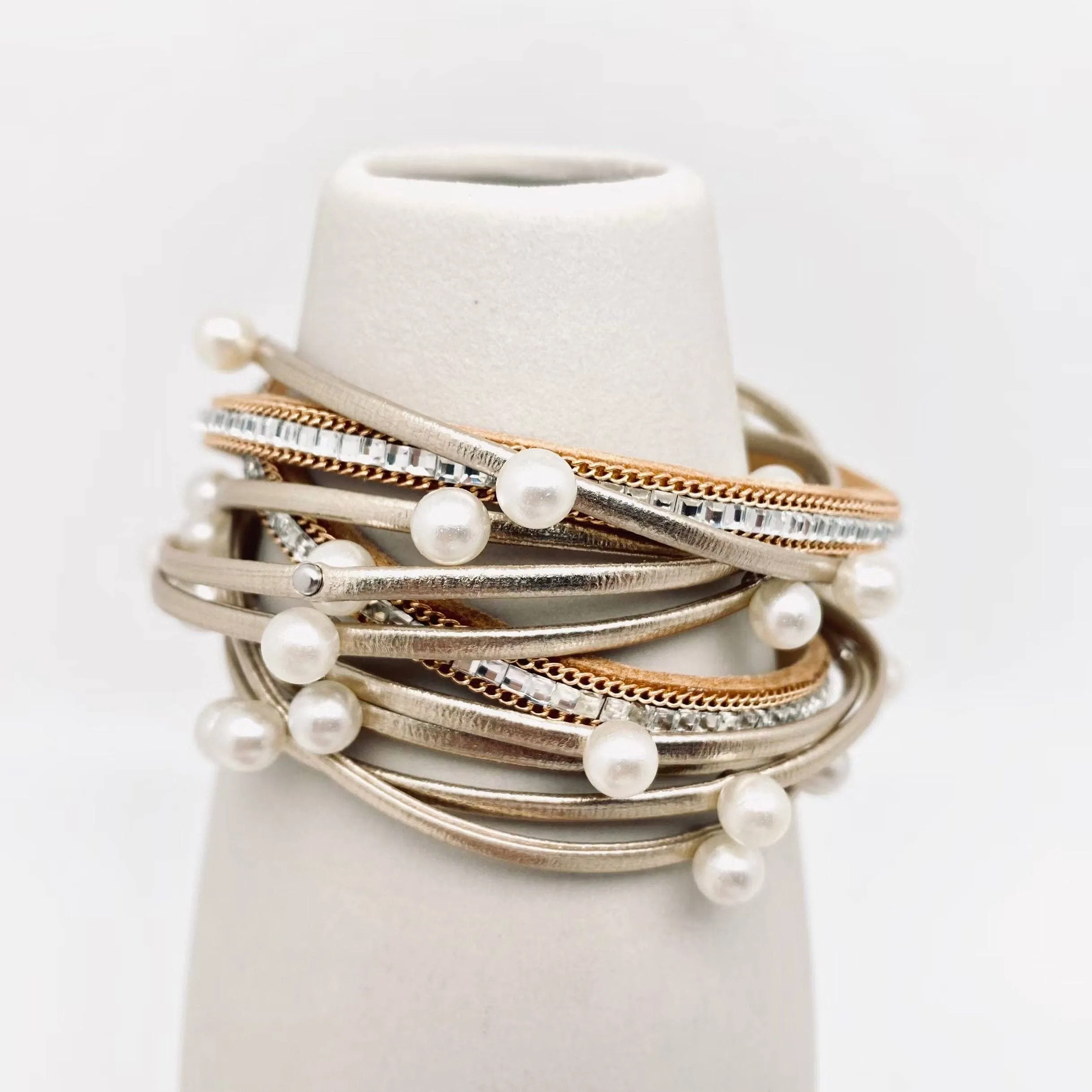 Metal Beads Pearl Multi-Layer PU Leather Bracelet: Silver   Pearl