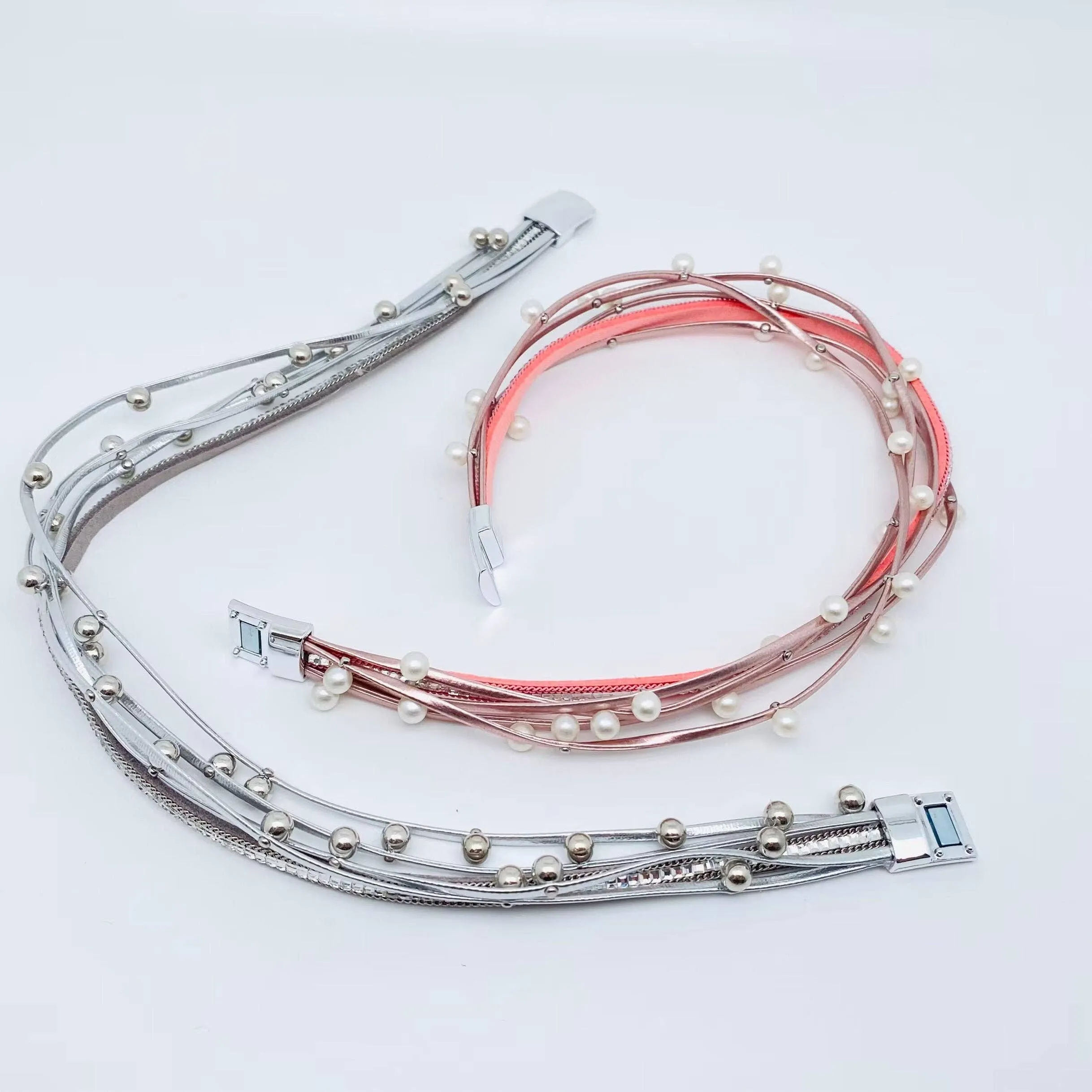 Metal Beads Pearl Multi-Layer PU Leather Bracelet: Silver   Pearl