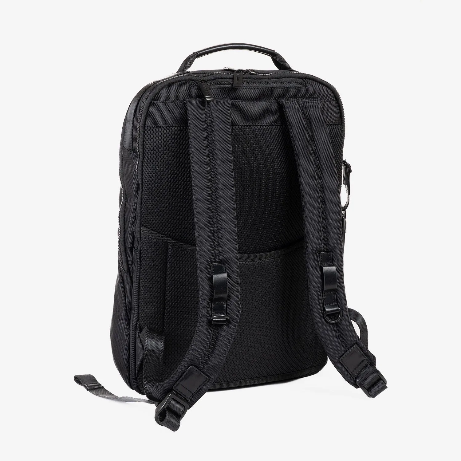 MOCHILA PARA HOMBRE, COLOR Negro, COLECCIÓN FABRIC. 30x44.5x14 cm