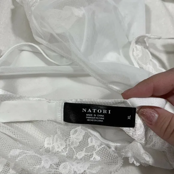 NEW‎ Natori [ XL ] Cherry Blossom Convertible Mesh Bodysuit in White