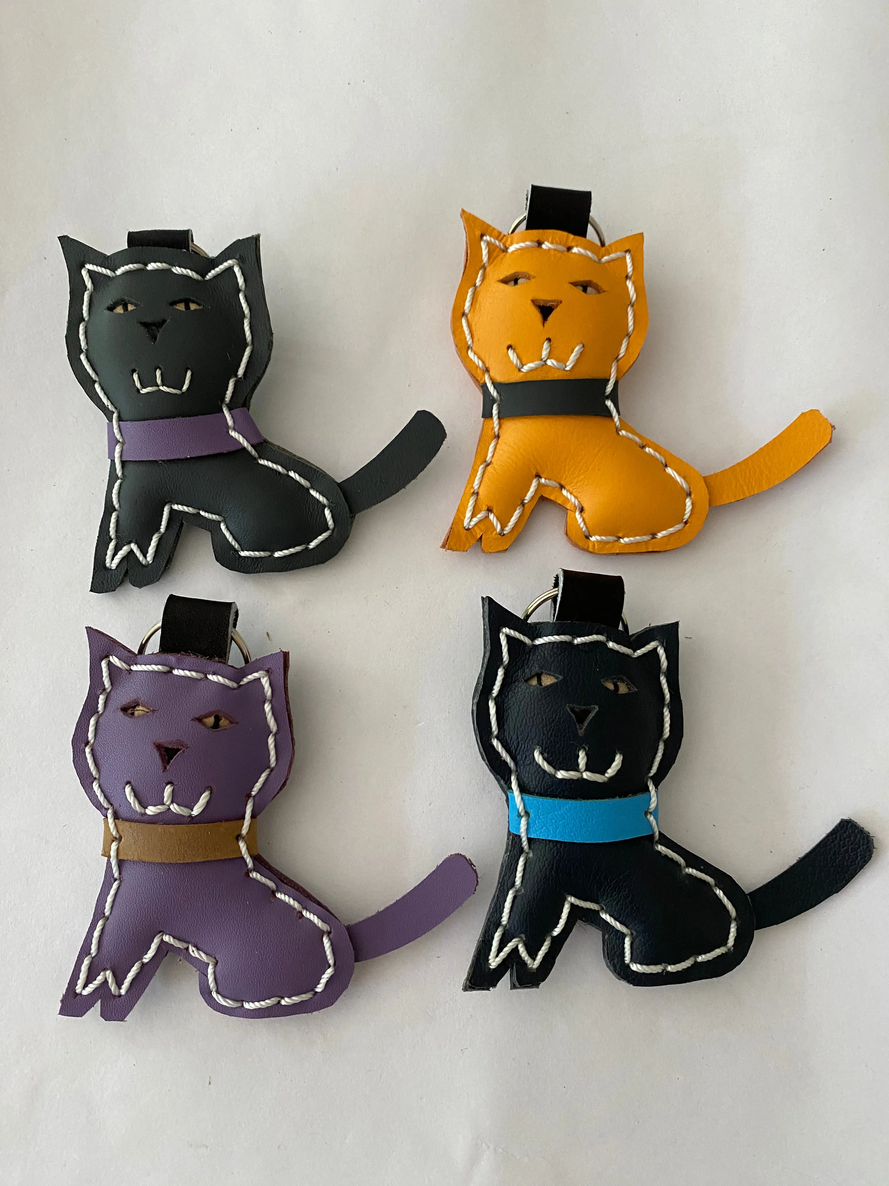 No. 517 Keychain Cat