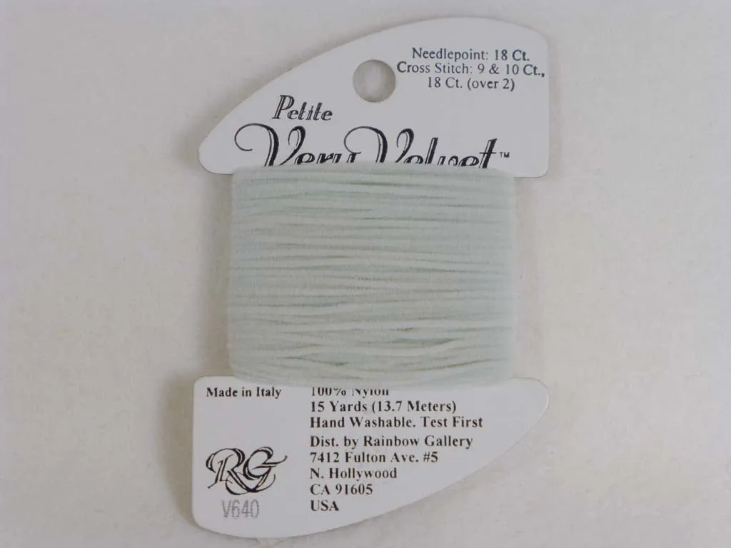 Petite Very Velvet V640 Blue Blush