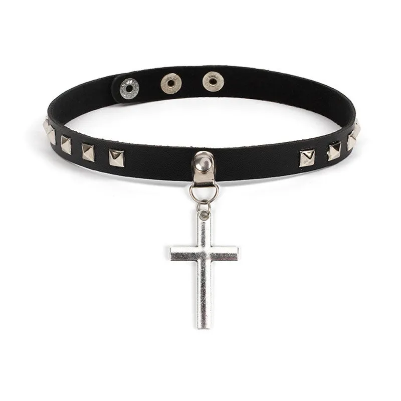 "CROSS PU LEATHER STUD" CHOKER K052903