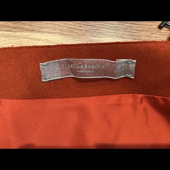 REED KRAKOFF  wool wrap skirt knee length Sz 6