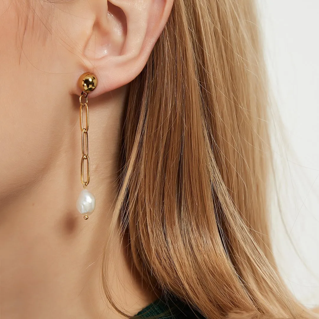 Serene Pearls Drop Mismatched Earrings