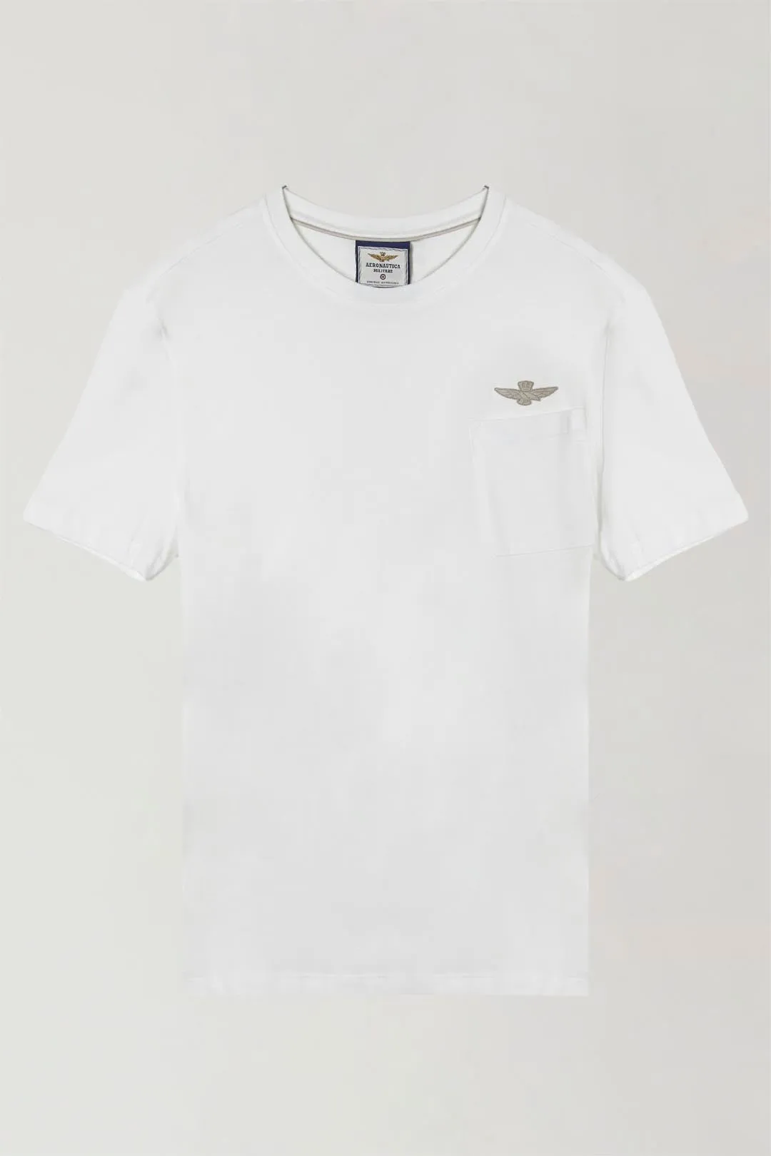 Short sleeve t-shirt with pocket