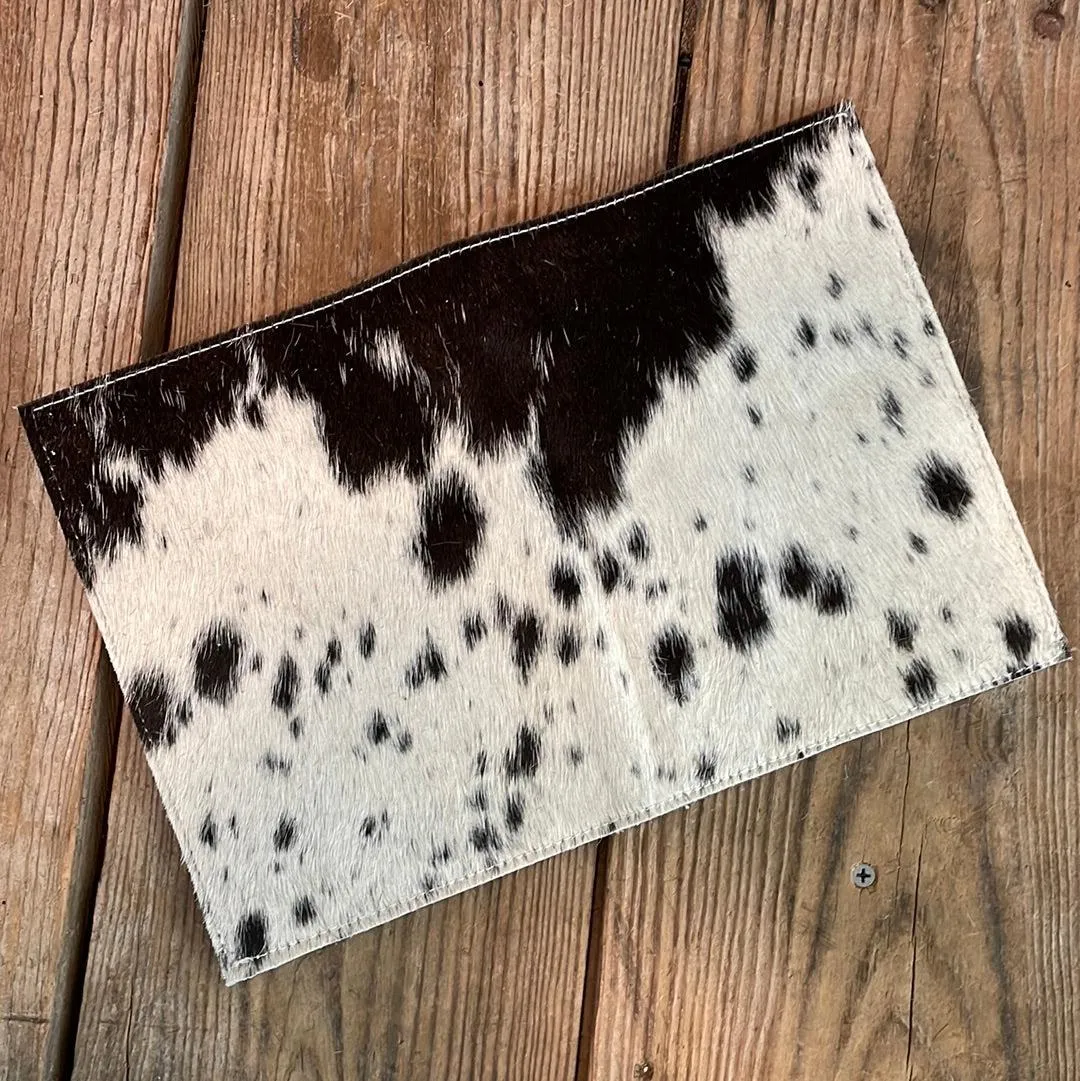 Small Notepad Cover - Black & White w/ No Embossed