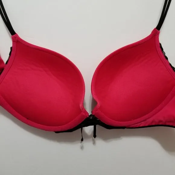 Victoria's Secret bra 32B Very Sexy Push-Up floral eyelet lace convertible 2012