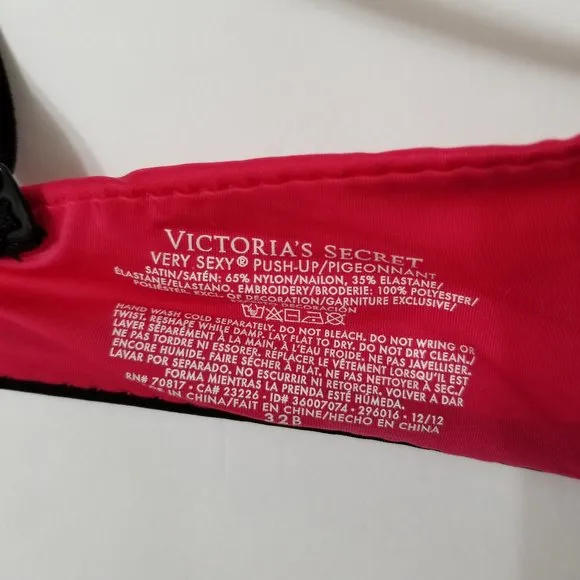 Victoria's Secret bra 32B Very Sexy Push-Up floral eyelet lace convertible 2012