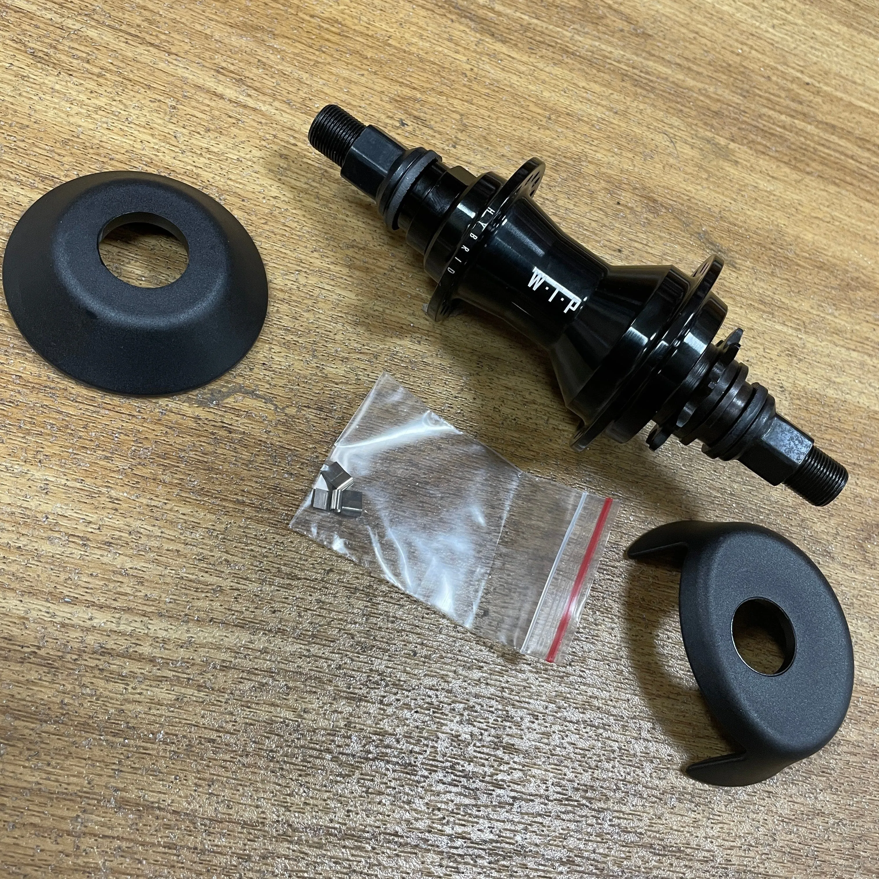 We The People Hybrid Freecoaster / Cassette Hub