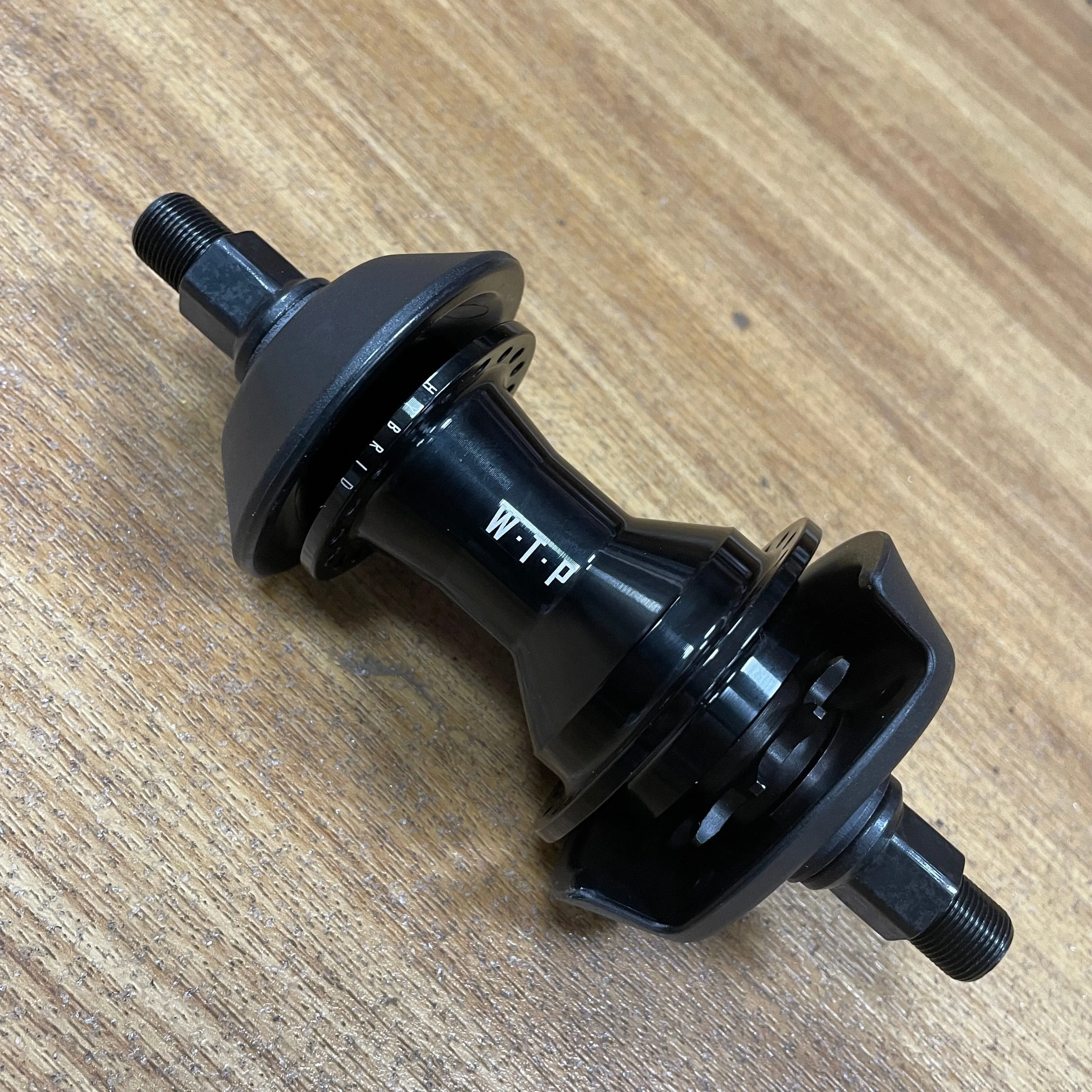 We The People Hybrid Freecoaster / Cassette Hub